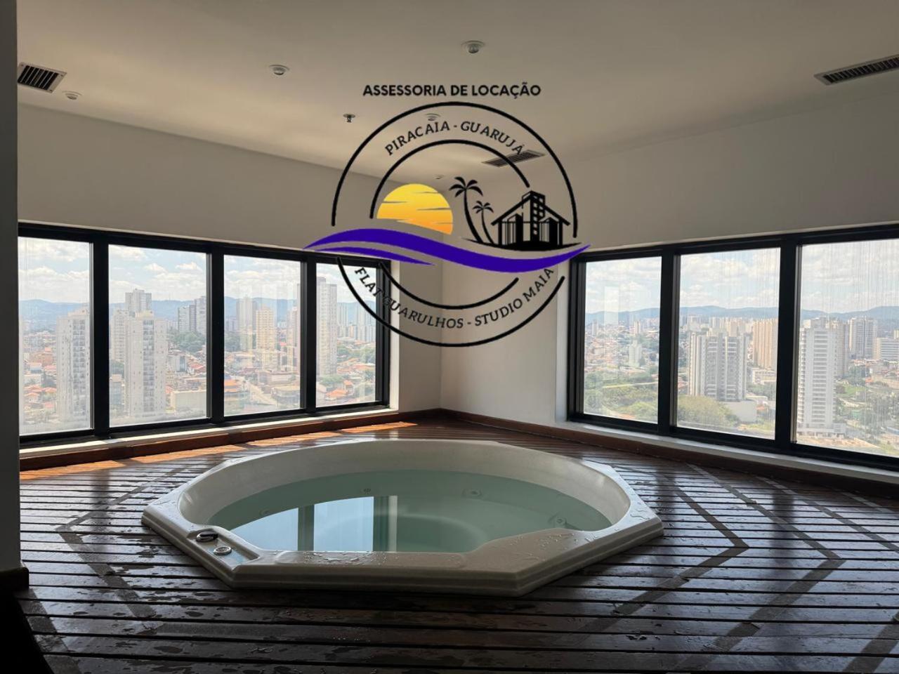 Flat Hotel Em Гуарульюс Екстер'єр фото
